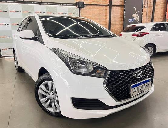 HYUNDAI HB20S 1.0 COMFORT PLUS 12V FLEX 4P MANUAL HYUNDAI HB20S 1.0 COMFORT PLUS 12V FLEX 4P MANUAL
